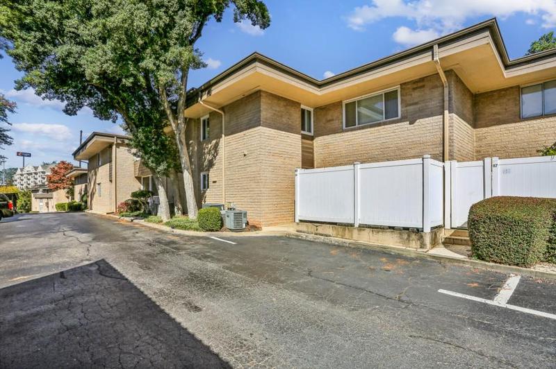 Image for property 346 Carpenter Drive 85, Sandy Springs, GA 30328