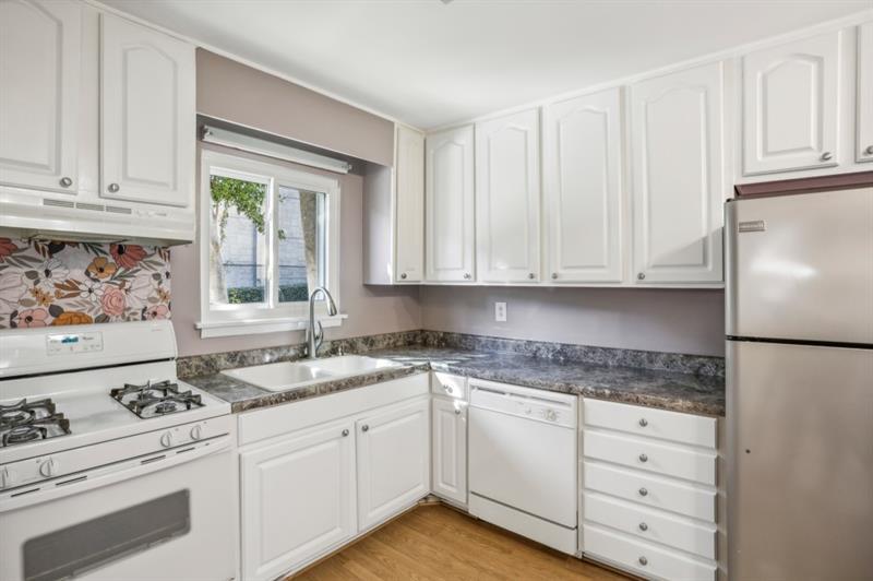Image for property 346 Carpenter Drive 85, Sandy Springs, GA 30328
