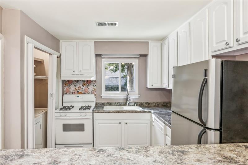 Image for property 346 Carpenter Drive 85, Sandy Springs, GA 30328