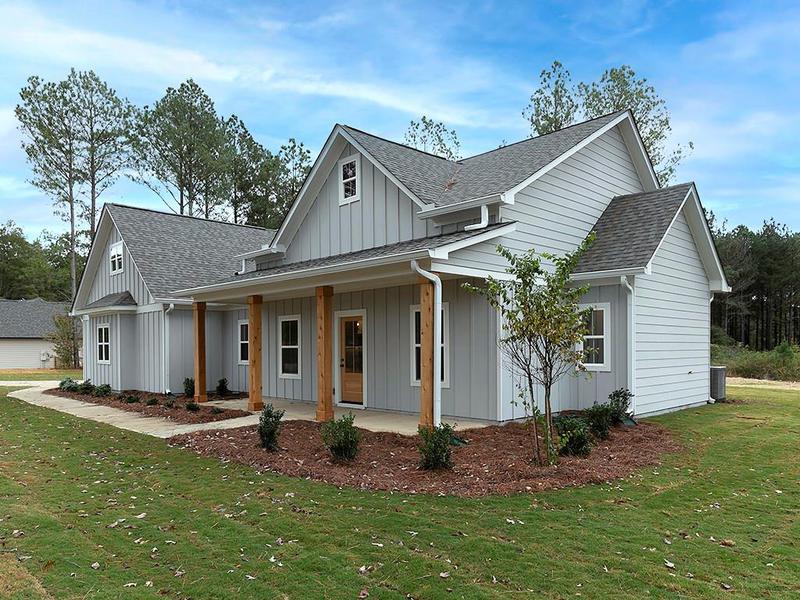 Image for property 164 Puckett Rd, Dallas, GA 30157