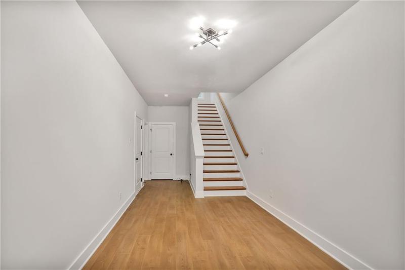 Image for property 522 Pierce Avenue, Atlanta, GA 30318