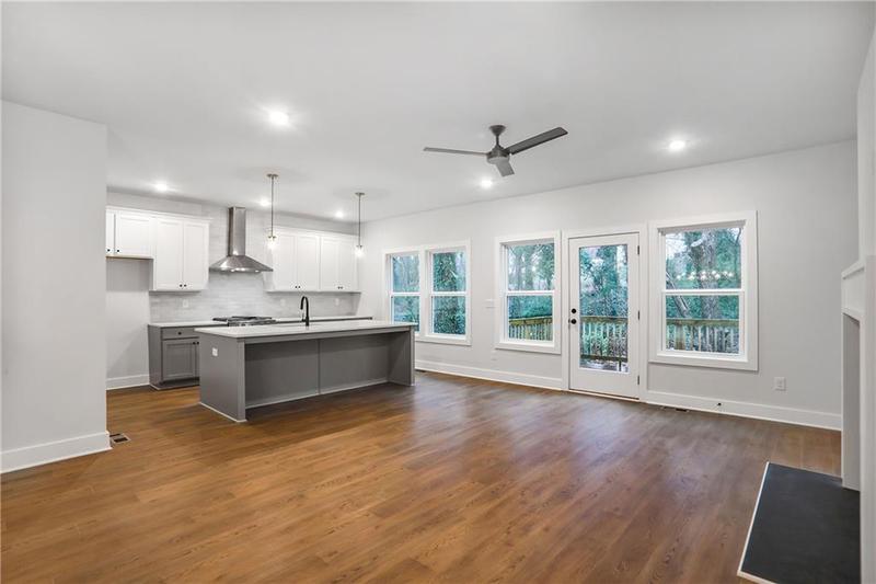 Image for property 522 Pierce Avenue, Atlanta, GA 30318