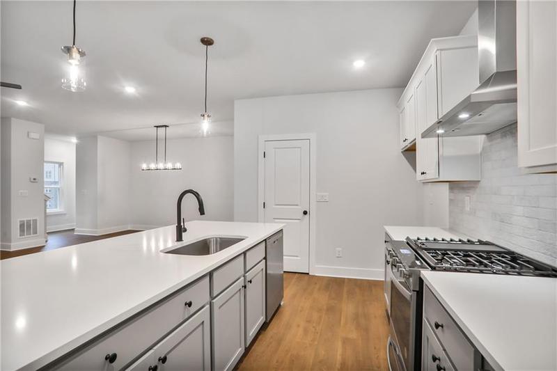 Image for property 522 Pierce Avenue, Atlanta, GA 30318