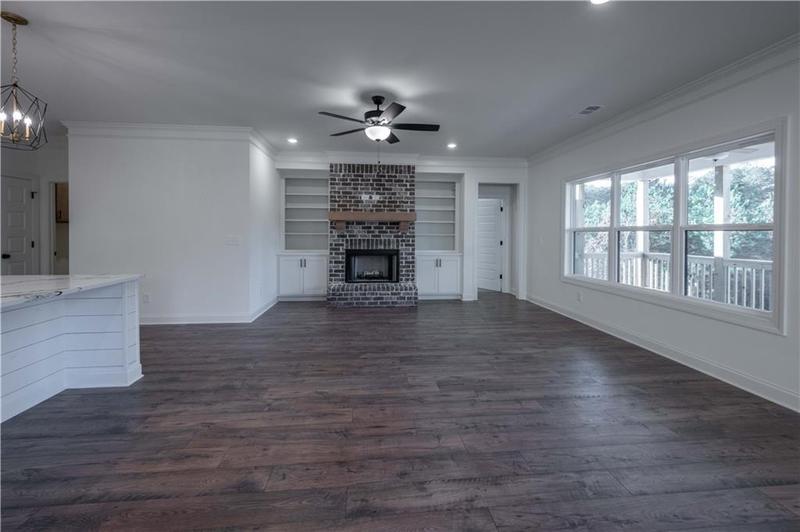 Image for property 1147 Red Oak Boulevard, Loganville, GA 30052