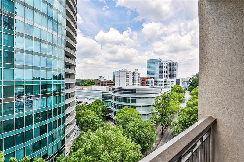 Image for property 3334 Peachtree Road 704, Atlanta, GA 30326