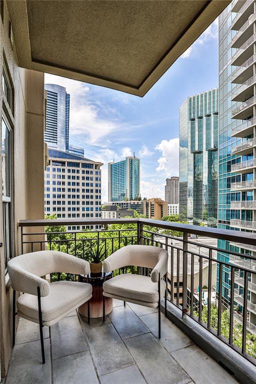 Image for property 3334 Peachtree Road 704, Atlanta, GA 30326