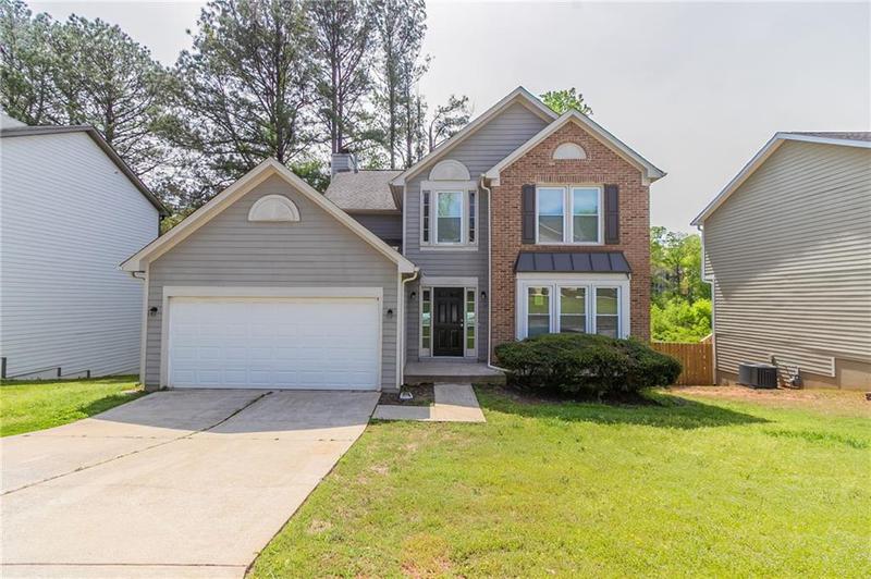 Image for property 1987 Wynhurst Crossing, Stone Mountain, GA 30088