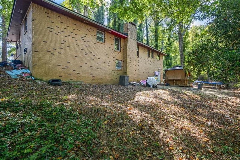 Image for property 422 White Oak Drive, Lilburn, GA 30047