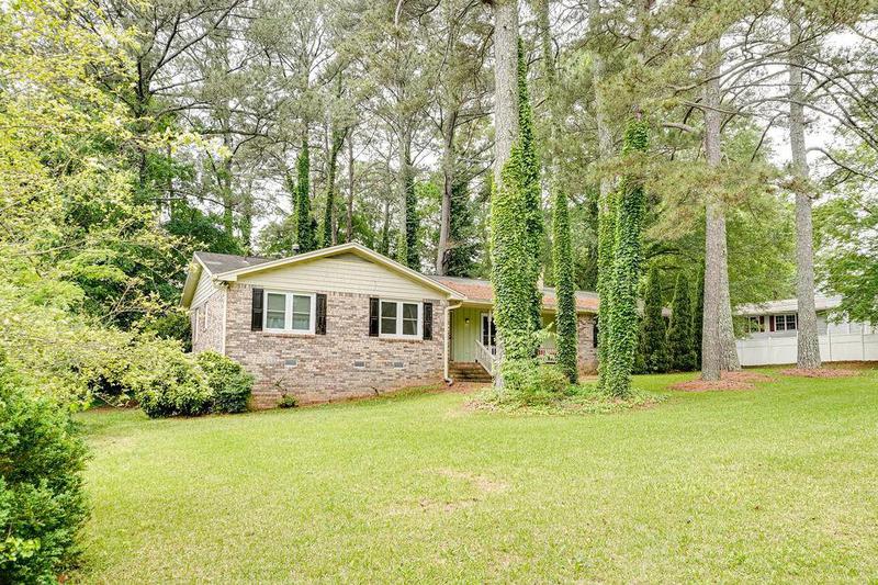 Image for property 2621 Manor Place, Ellenwood, GA 30294