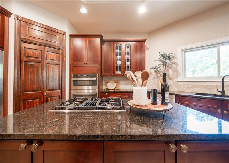 Image for property 14 Retreat Ridge, Cartersville, GA 30120