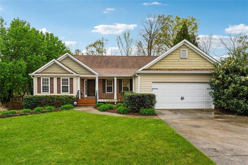 Image for property 392 Beranda Circle, Douglasville, GA 30134