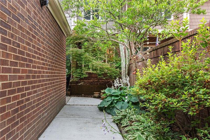 Image for property 4056 Columns Drive, Marietta, GA 30067