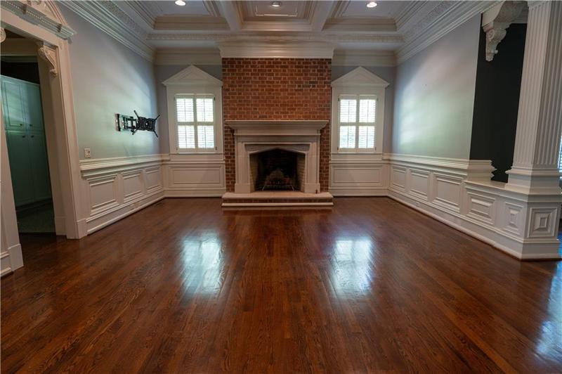 Image for property 4790 Shallowford Road, Roswell, GA 30075
