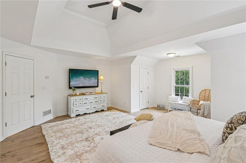 Image for property 1457 Brentwood Drive, Marietta, GA 30062