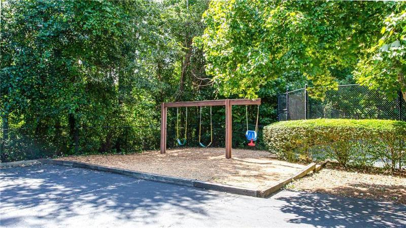 Image for property 1457 Brentwood Drive, Marietta, GA 30062