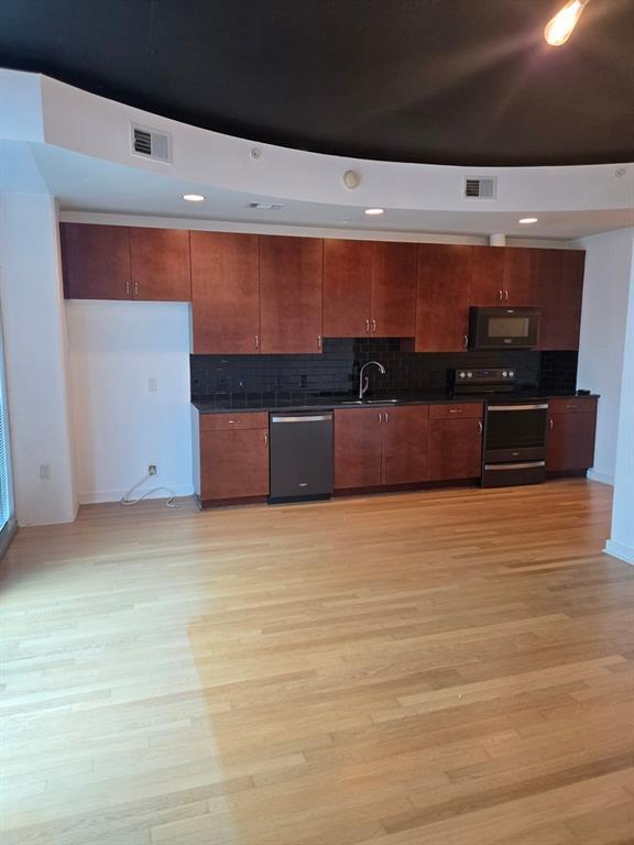 Image for property 400 Peachtree Street 3007, Atlanta, GA 30308