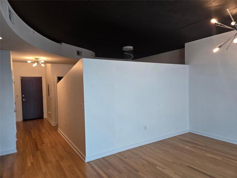 Image for property 400 Peachtree Street 3007, Atlanta, GA 30308