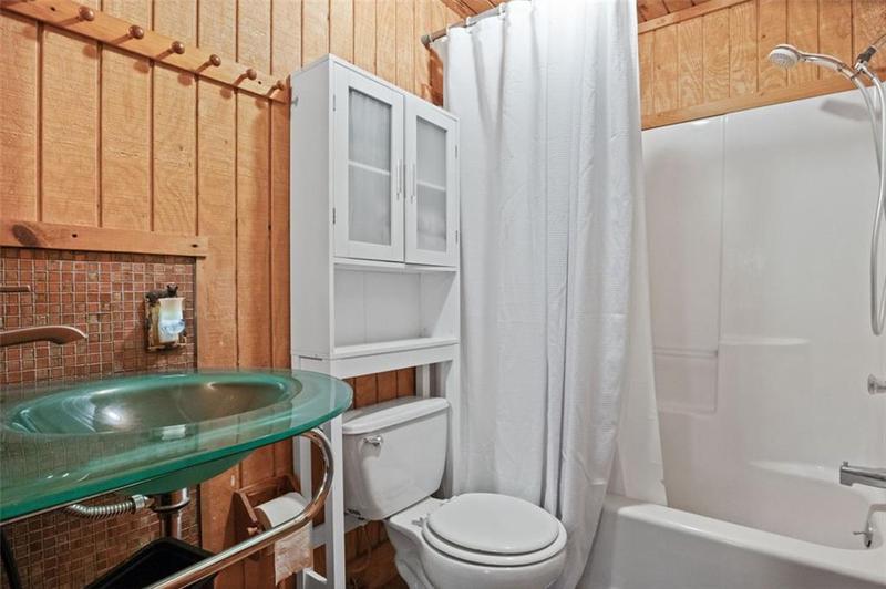 Image for property 204 LAW GROUND CREEK Road, Talking Rock, GA 30175