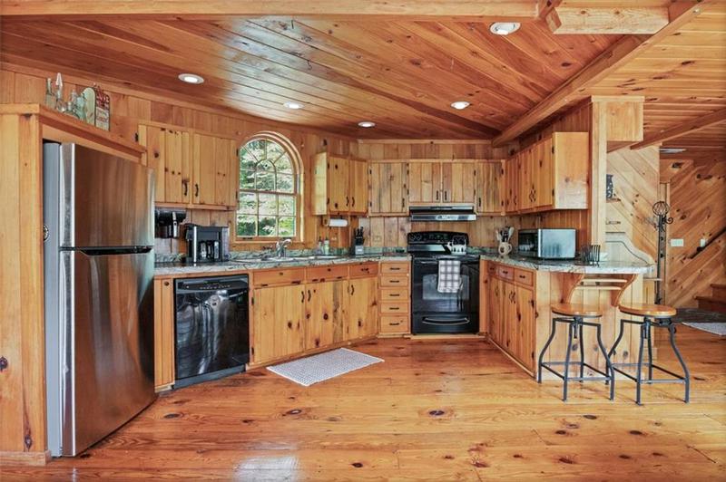 Image for property 204 LAW GROUND CREEK Road, Talking Rock, GA 30175
