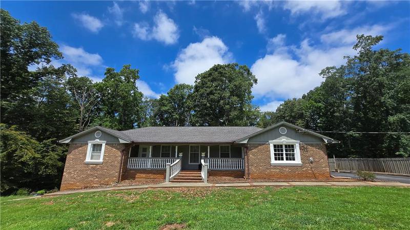 Image for property 1558 Pine Circle, Lawrenceville, GA 30044