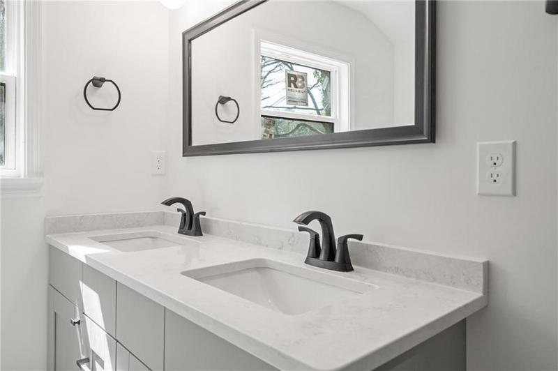 Image for property 1834 AVON Avenue, Atlanta, GA 30311