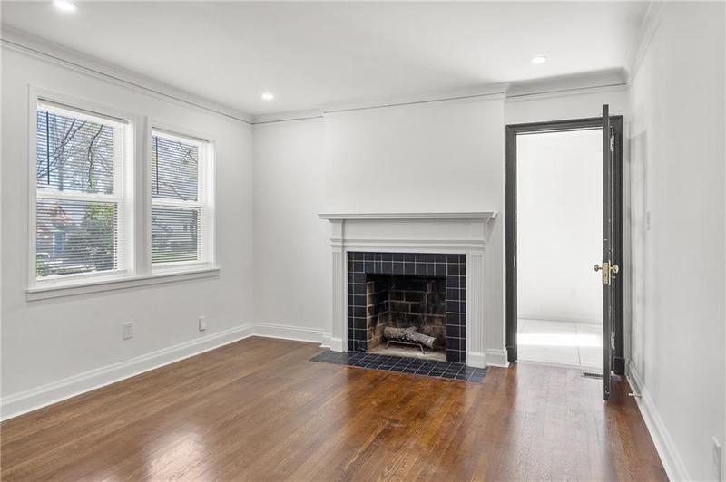 Image for property 1834 AVON Avenue, Atlanta, GA 30311