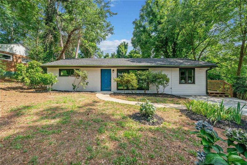 Image for property 3485 Longleaf Dr, Decatur, GA 30032