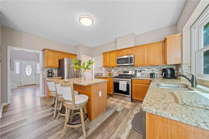 Image for property 3965 Ancroft Circle, Peachtree Corners, GA 30092