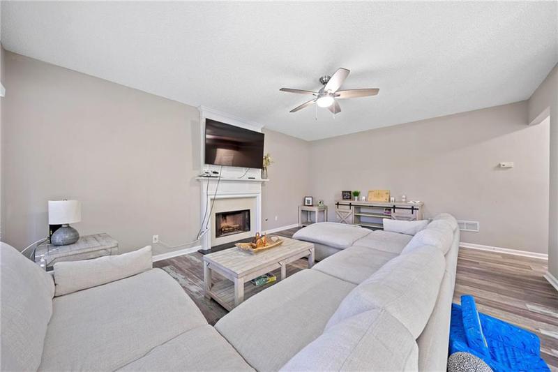 Image for property 3965 Ancroft Circle, Peachtree Corners, GA 30092