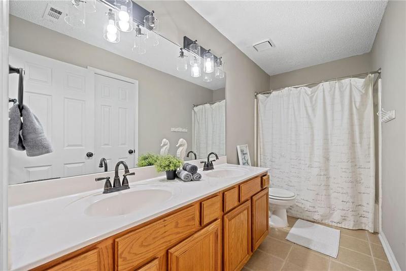 Image for property 3965 Ancroft Circle, Peachtree Corners, GA 30092