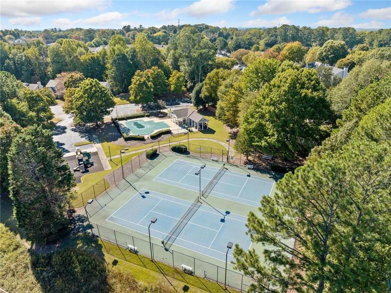 Image for property 3965 Ancroft Circle, Peachtree Corners, GA 30092