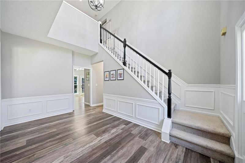 Image for property 3965 Ancroft Circle, Peachtree Corners, GA 30092