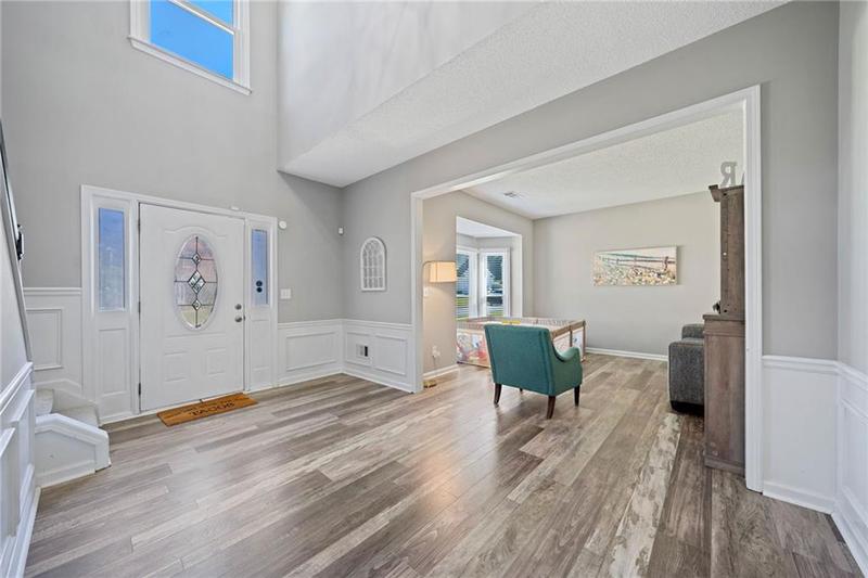 Image for property 3965 Ancroft Circle, Peachtree Corners, GA 30092