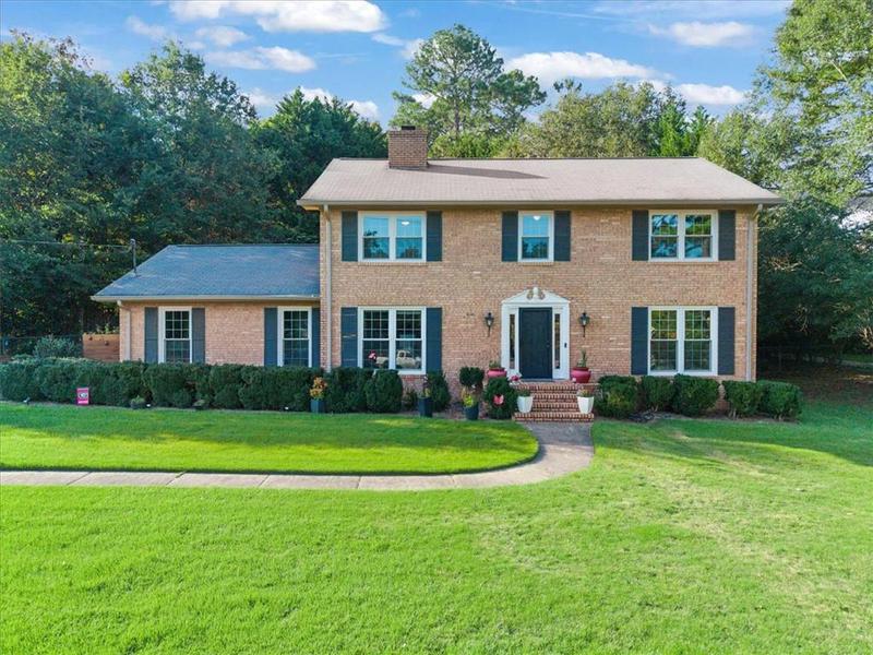 Image for property 200 CLIFTON Drive, Athens, GA 30606