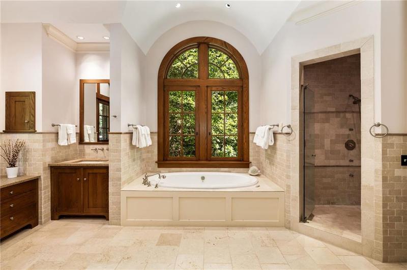Image for property 4660 Jett Road, Atlanta, GA 30327