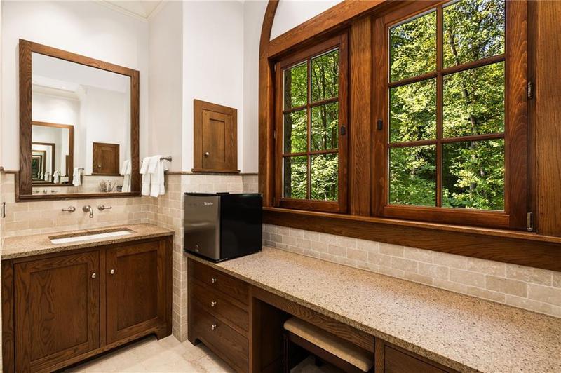 Image for property 4660 Jett Road, Atlanta, GA 30327