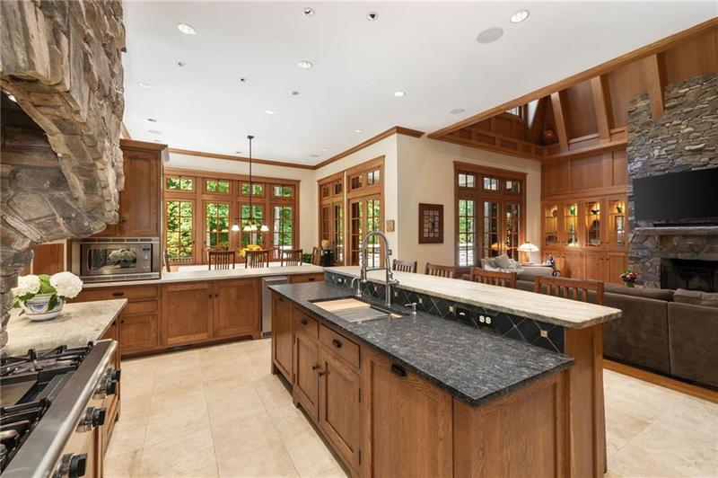 Image for property 4660 Jett Road, Atlanta, GA 30327