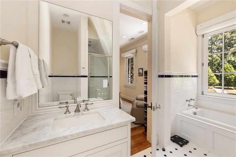 Image for property 4660 Jett Road, Atlanta, GA 30327