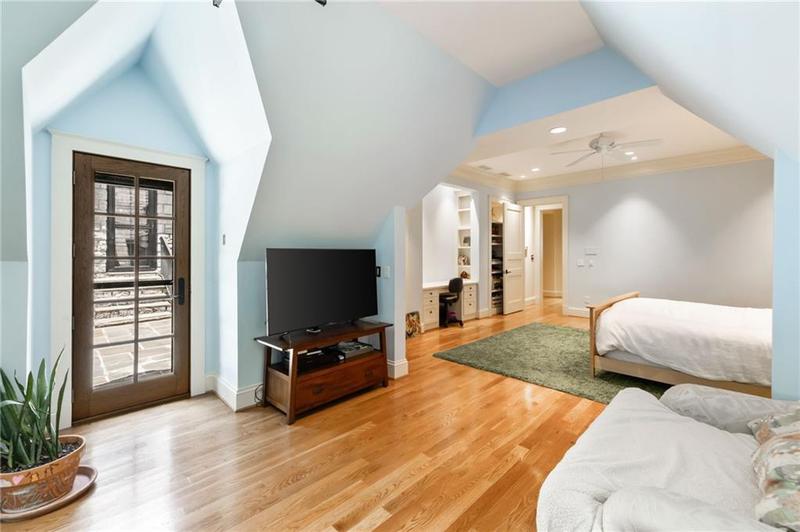 Image for property 4660 Jett Road, Atlanta, GA 30327