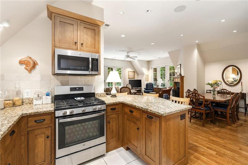 Image for property 4660 Jett Road, Atlanta, GA 30327
