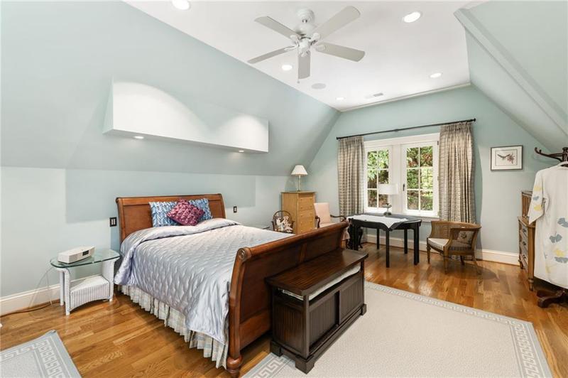 Image for property 4660 Jett Road, Atlanta, GA 30327