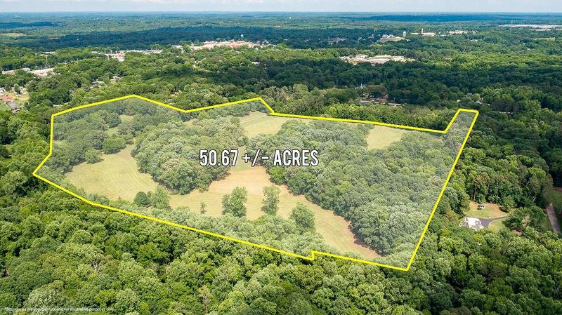 Image for property 8569 Jefferson Road, Commerce, GA 30529