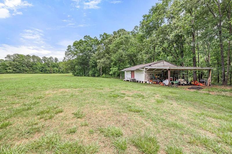 Image for property 8569 Jefferson Road, Commerce, GA 30529