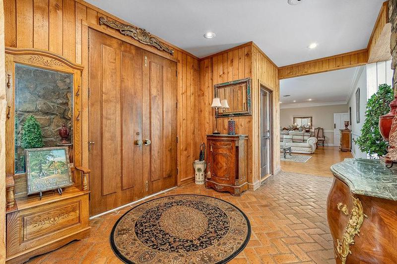 Image for property 8569 Jefferson Road, Commerce, GA 30529