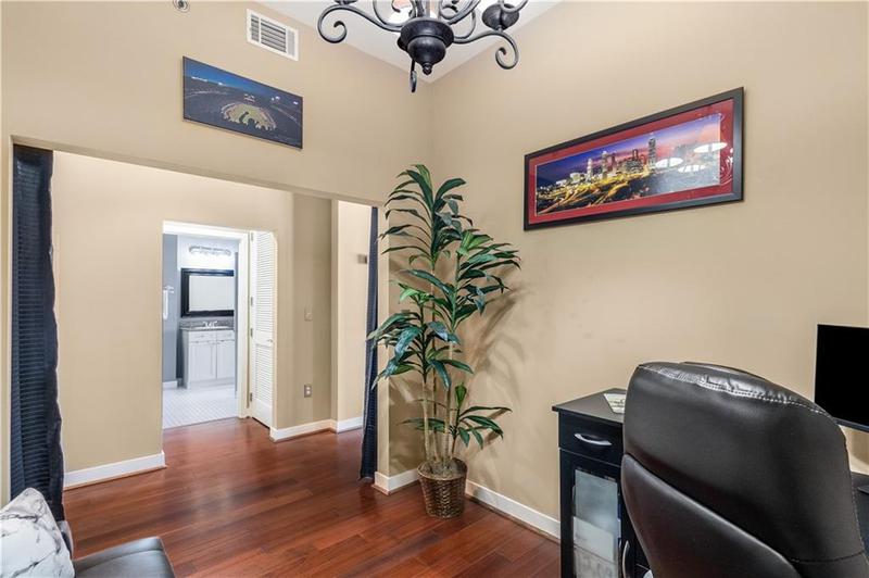 Image for property 565 Peachtree Street 1209, Atlanta, GA 30308