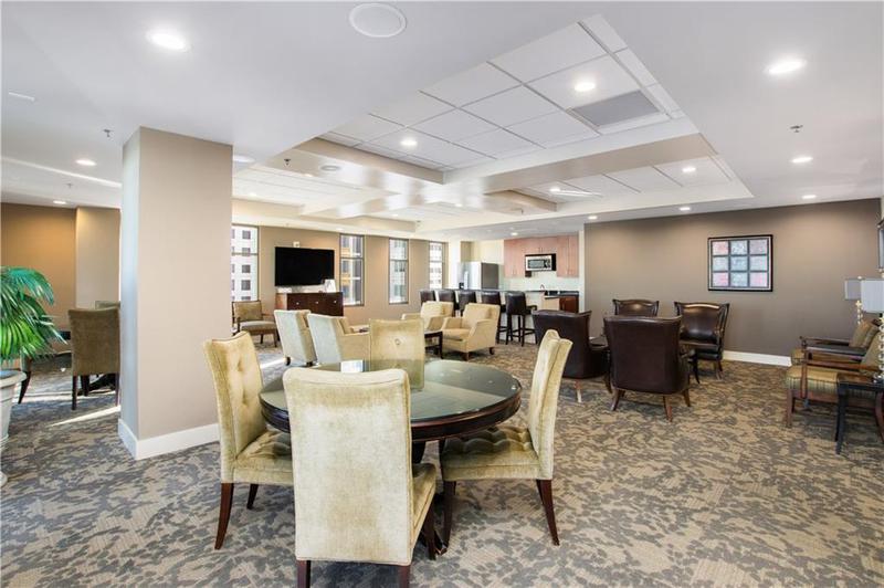 Image for property 565 Peachtree Street 1209, Atlanta, GA 30308