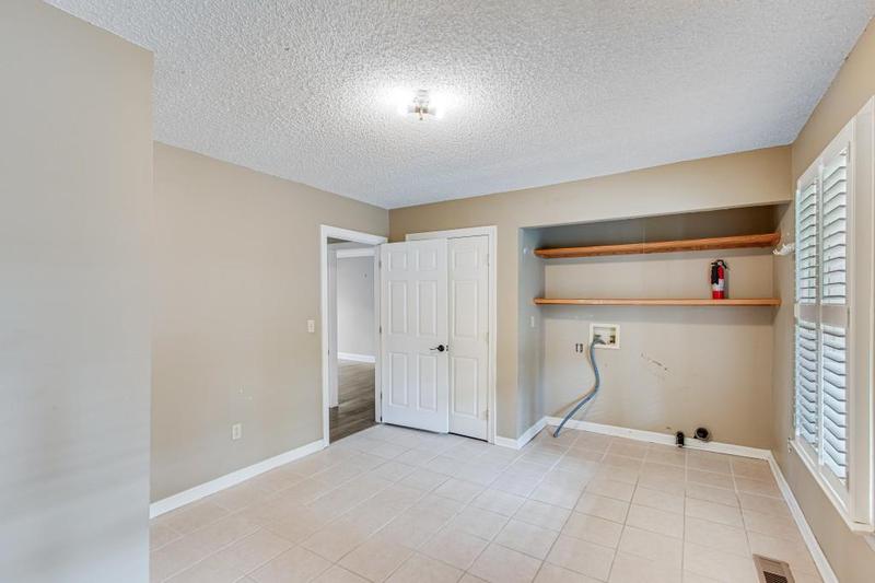 Image for property 3464 Maynard Circle, Gainesville, GA 30506