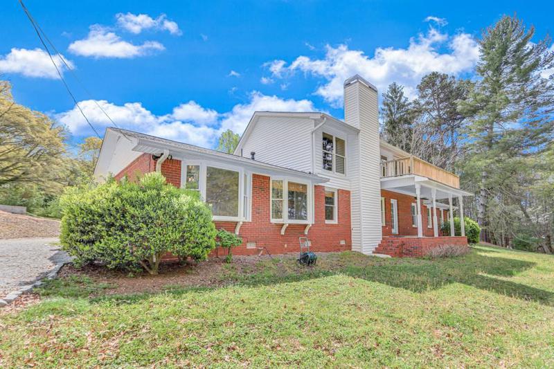 Image for property 3464 Maynard Circle, Gainesville, GA 30506