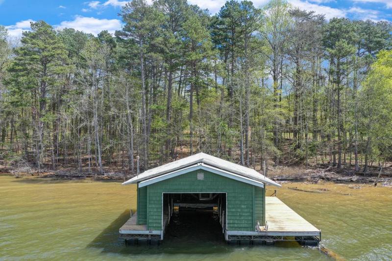 Image for property 3464 Maynard Circle, Gainesville, GA 30506