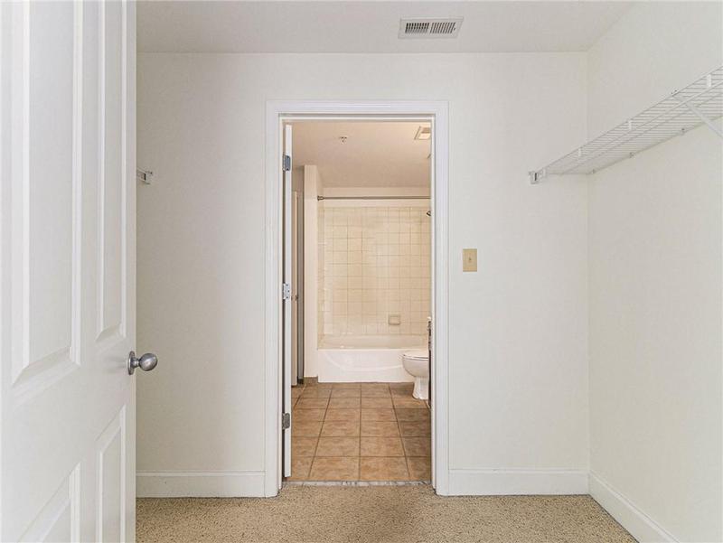 Image for property 230 Ponce de Leon Avenue 322, Decatur, GA 30030